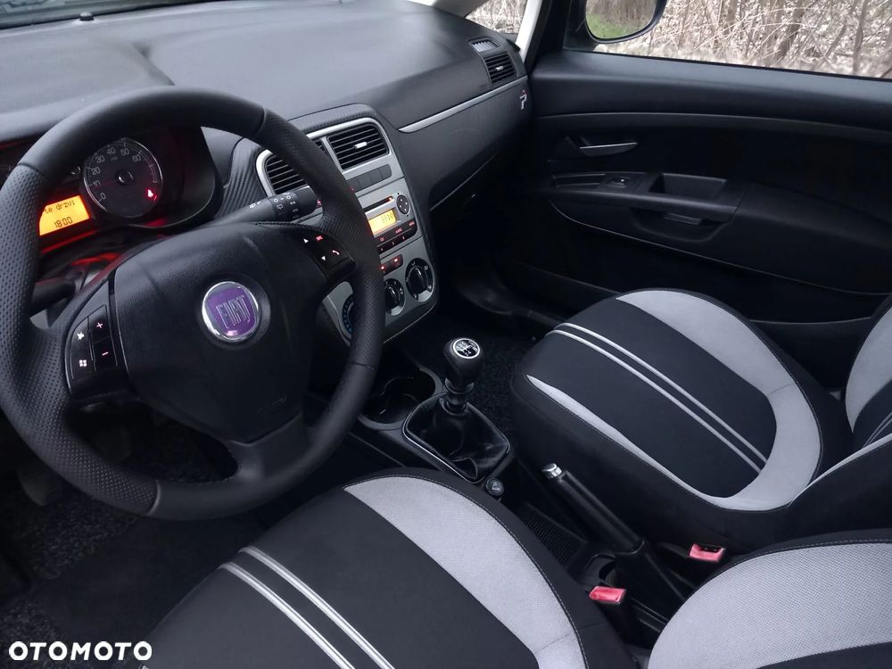 Fiat Grande Punto 1.4 8V Energy - 25