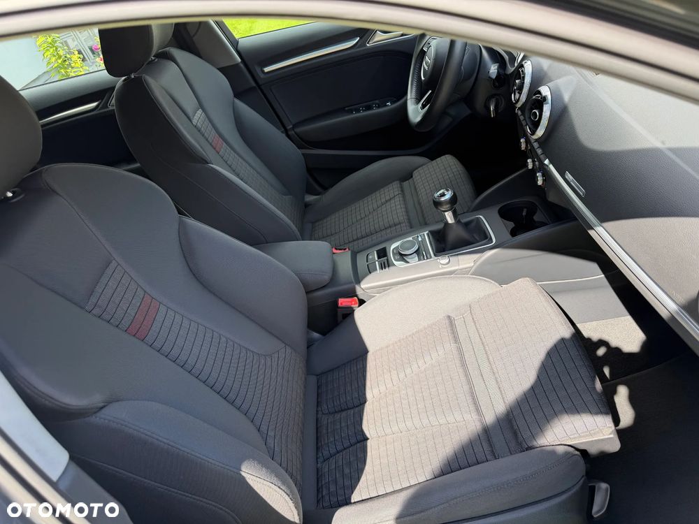 Audi A3 Sportback 1.4 TFSI CoD ultra Ambition - 35