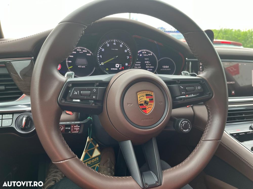 Porsche Panamera - 6
