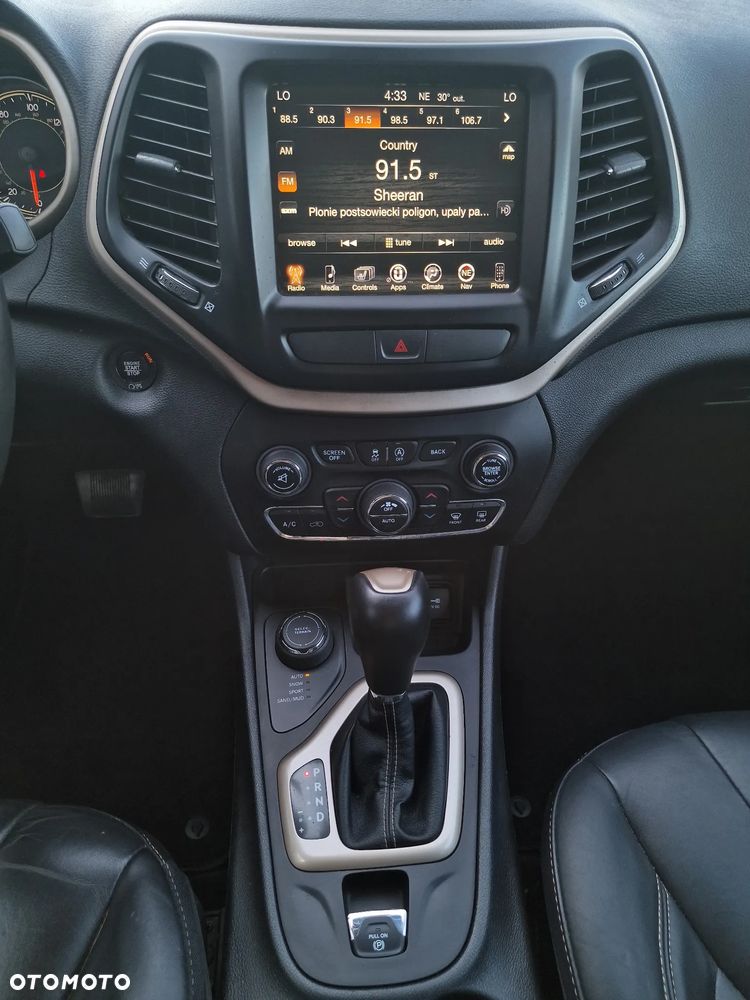 Jeep Cherokee 3.2 V6 Pentastar Active Drive I Automatik Limited - 22