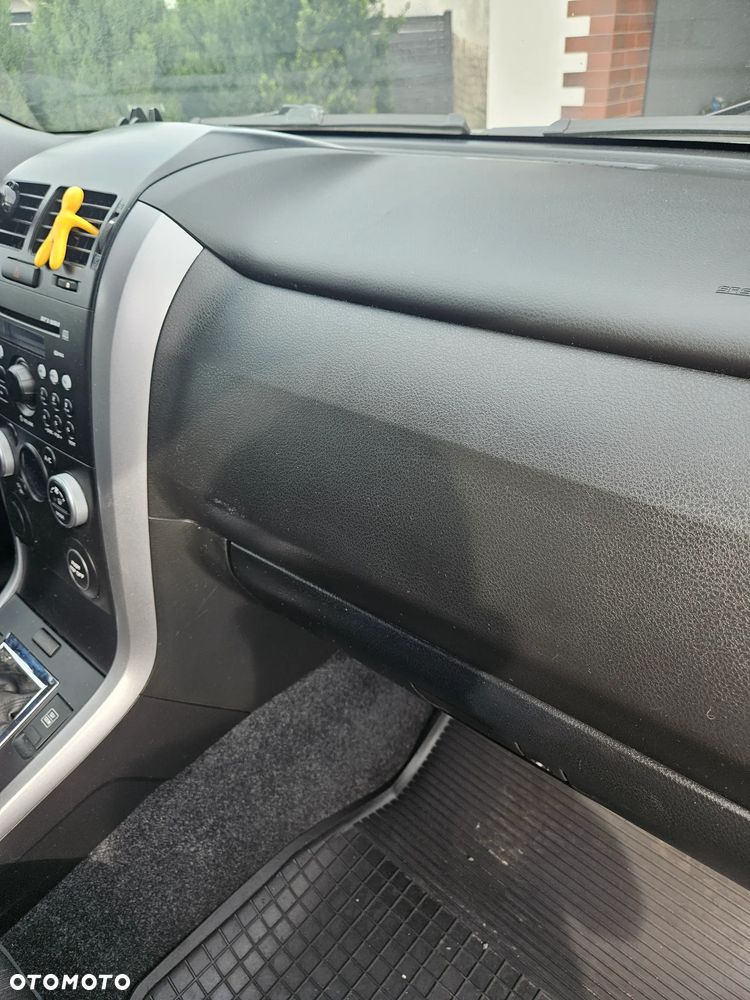 Suzuki Grand Vitara 1.6 Comfort - 14