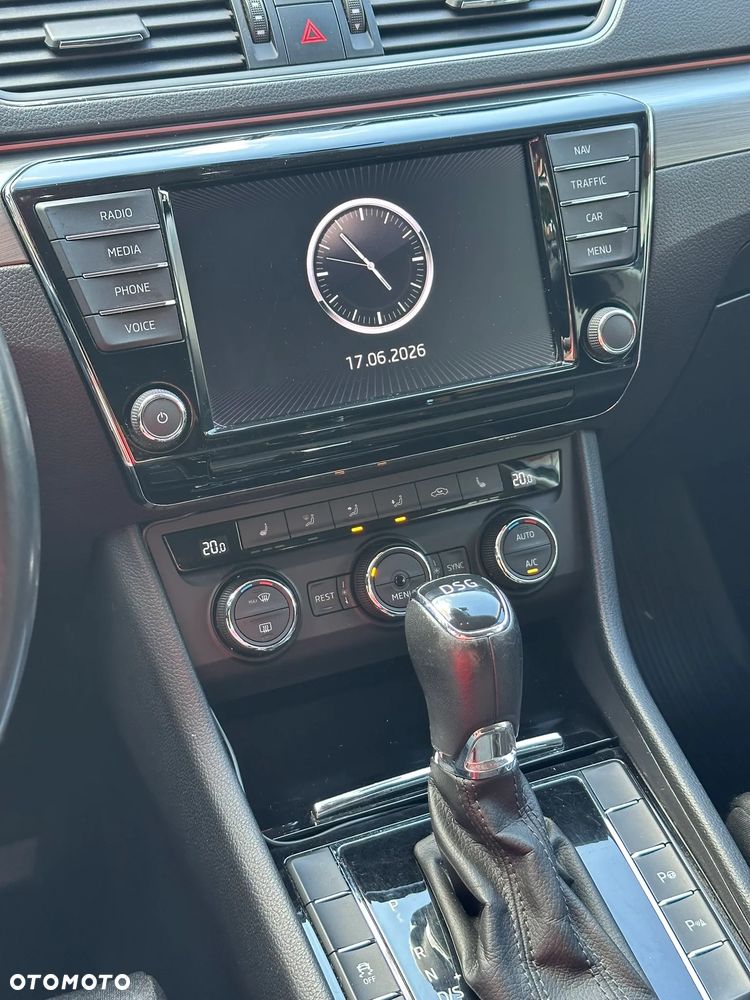 Skoda Superb 2.0 TDI Style DSG - 15