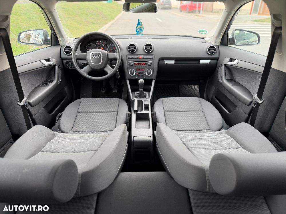 Audi A3 Sportback 2.0 TDI Ambition - 8