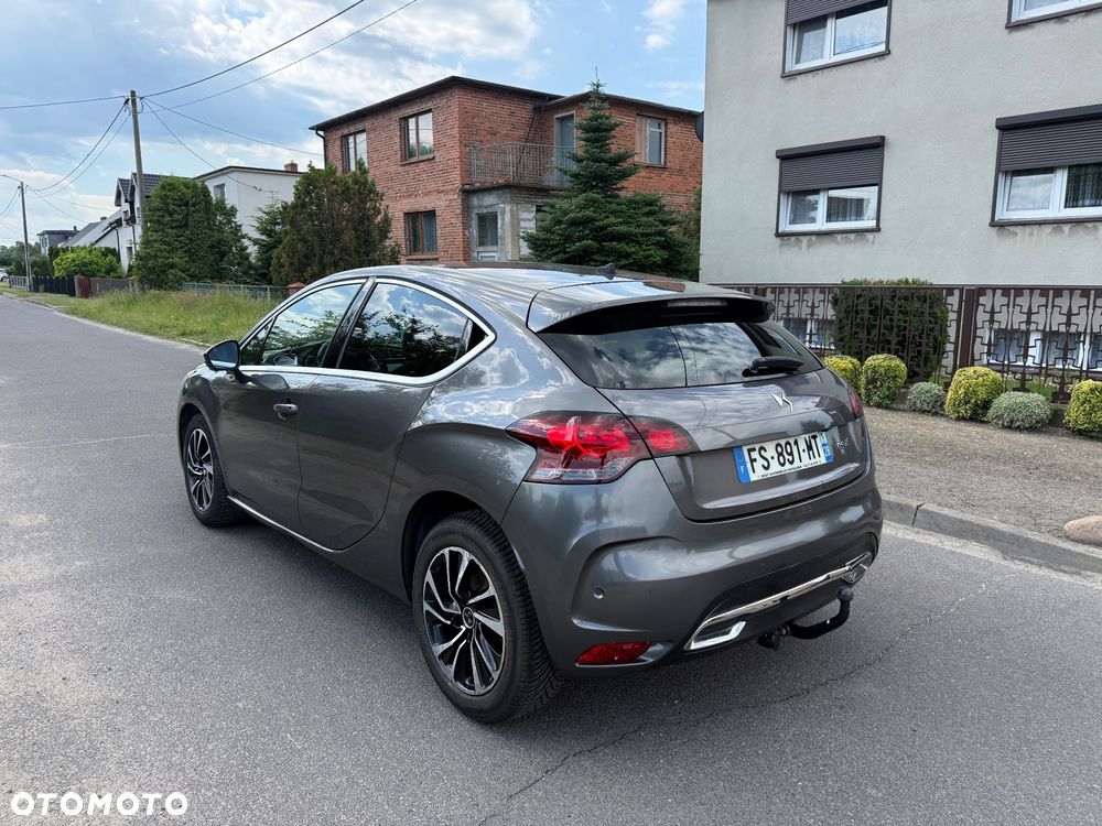 DS Automobiles DS 4 - 7