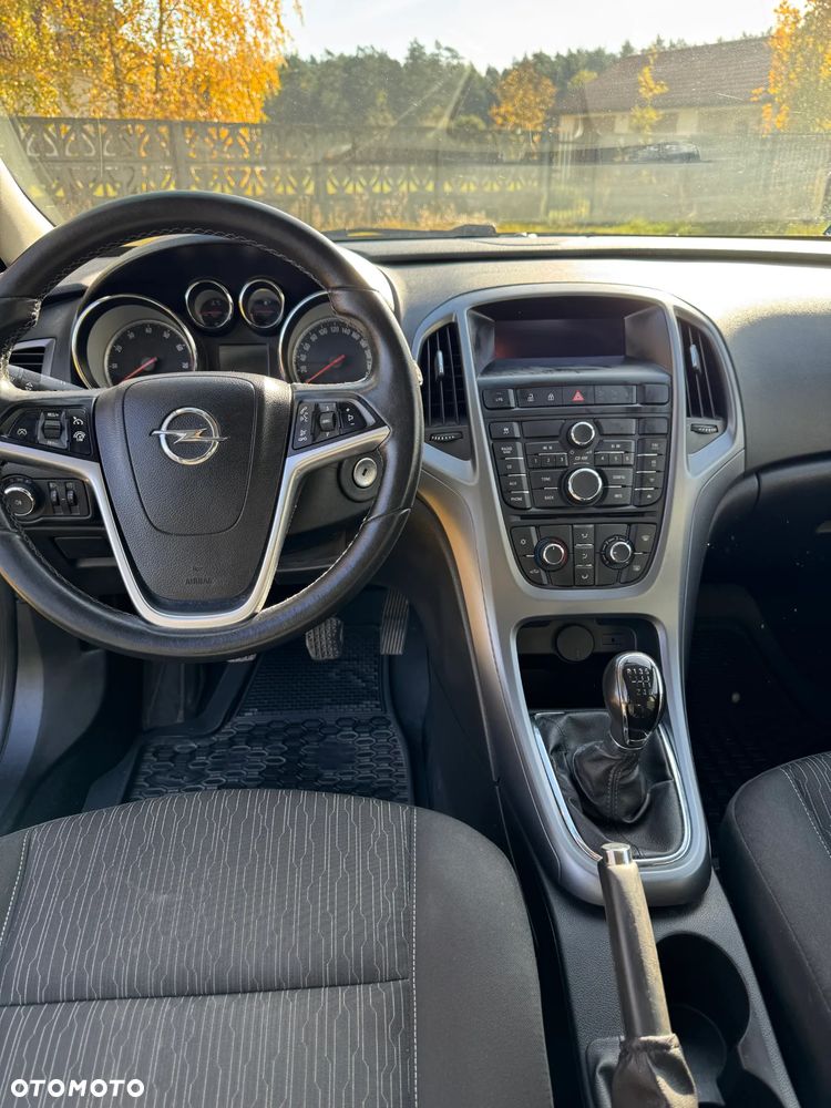 Opel Astra - 10