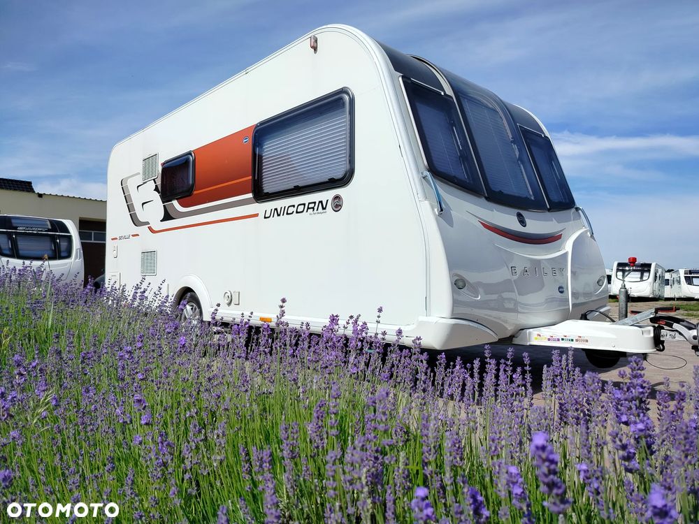 Bailey Unicorn Seville - 34