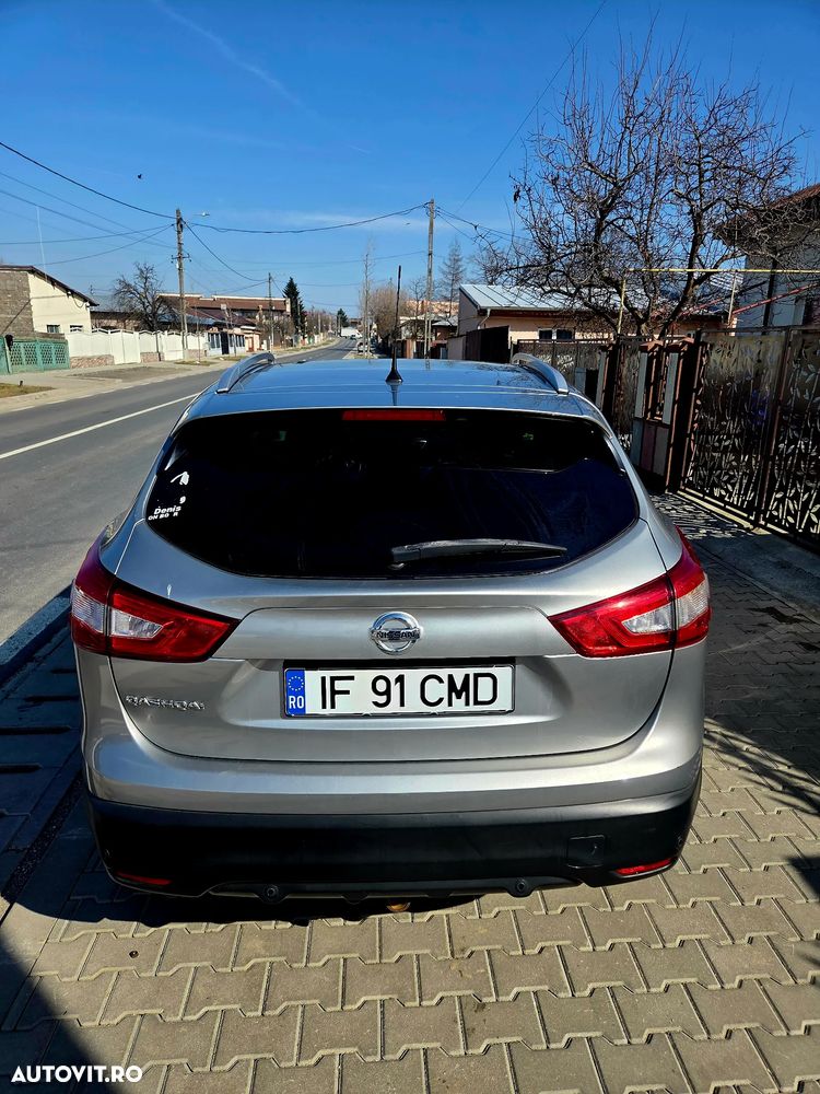 Nissan Qashqai 1.6 DCI Xtronic TEKNA - 2