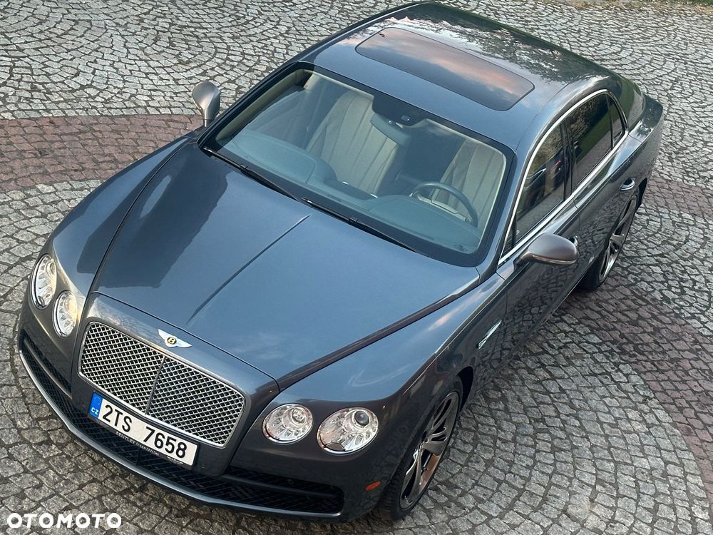 Bentley Flying Spur V8 Mulliner
