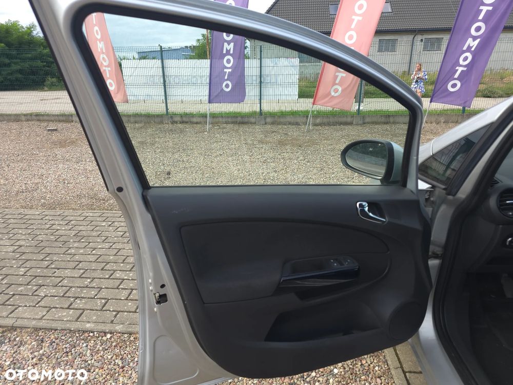 Opel Corsa 1.3 CDTI DPF Edition - 17