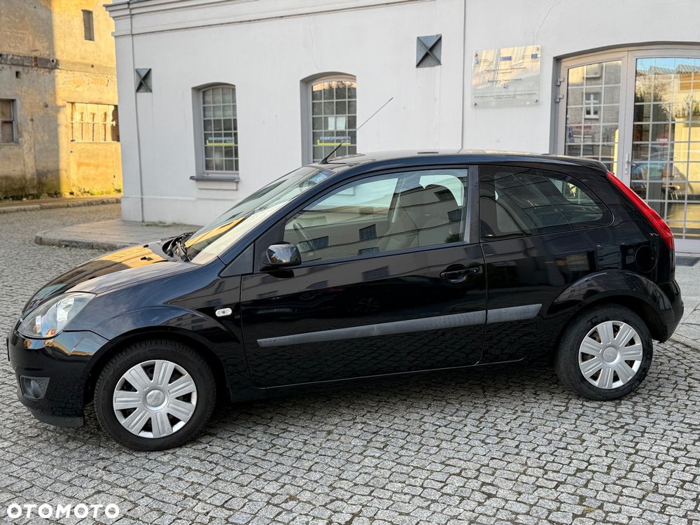 Ford Fiesta 1.6 Sport - 12