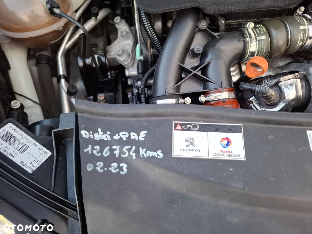 Peugeot 2008 e-HDi FAP 92 STOP & START Allure - 27