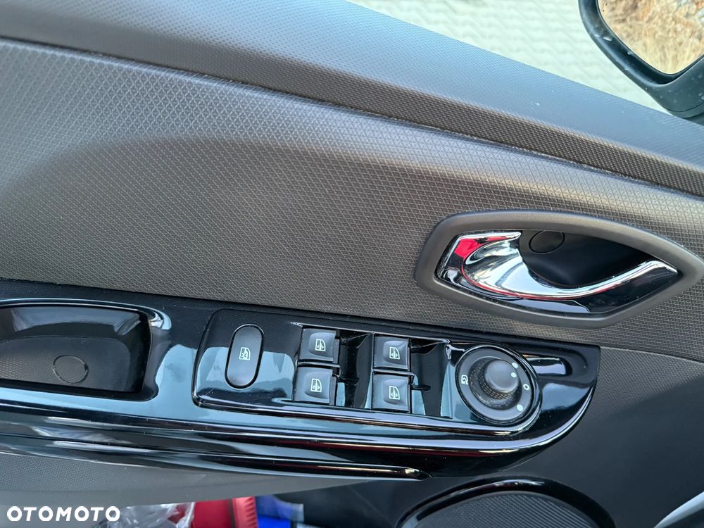 Renault Clio 1.5 dCi Zen - 18