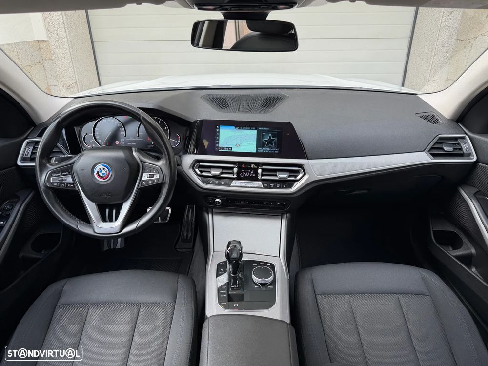 BMW 318 d Line Sport Auto - 7