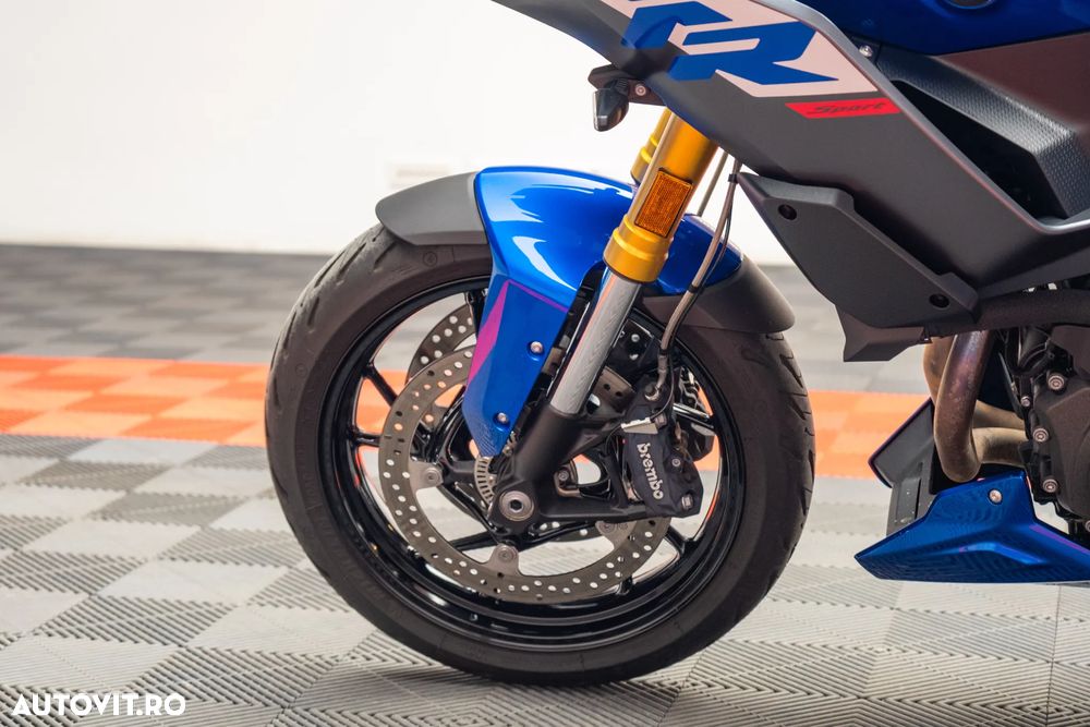 BMW F 900R Force - 10