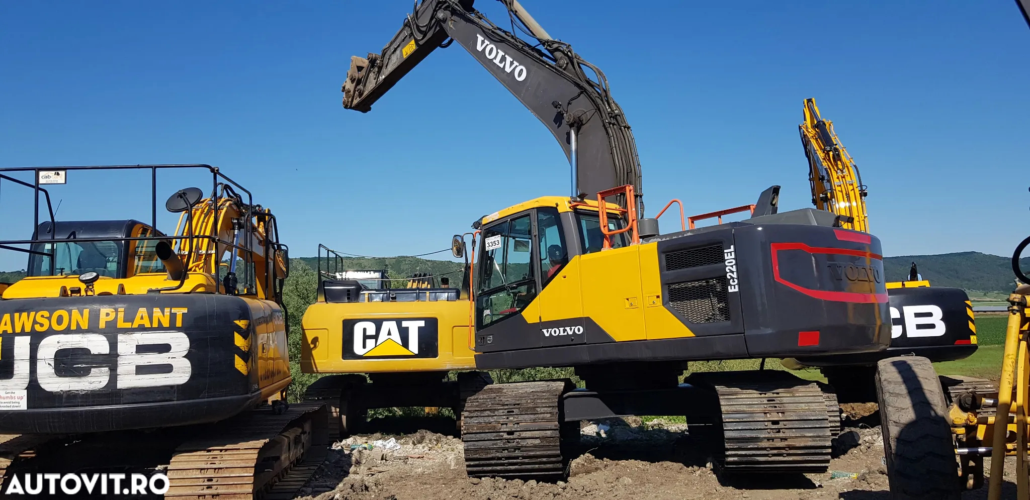 Volvo EC 220 E - 3