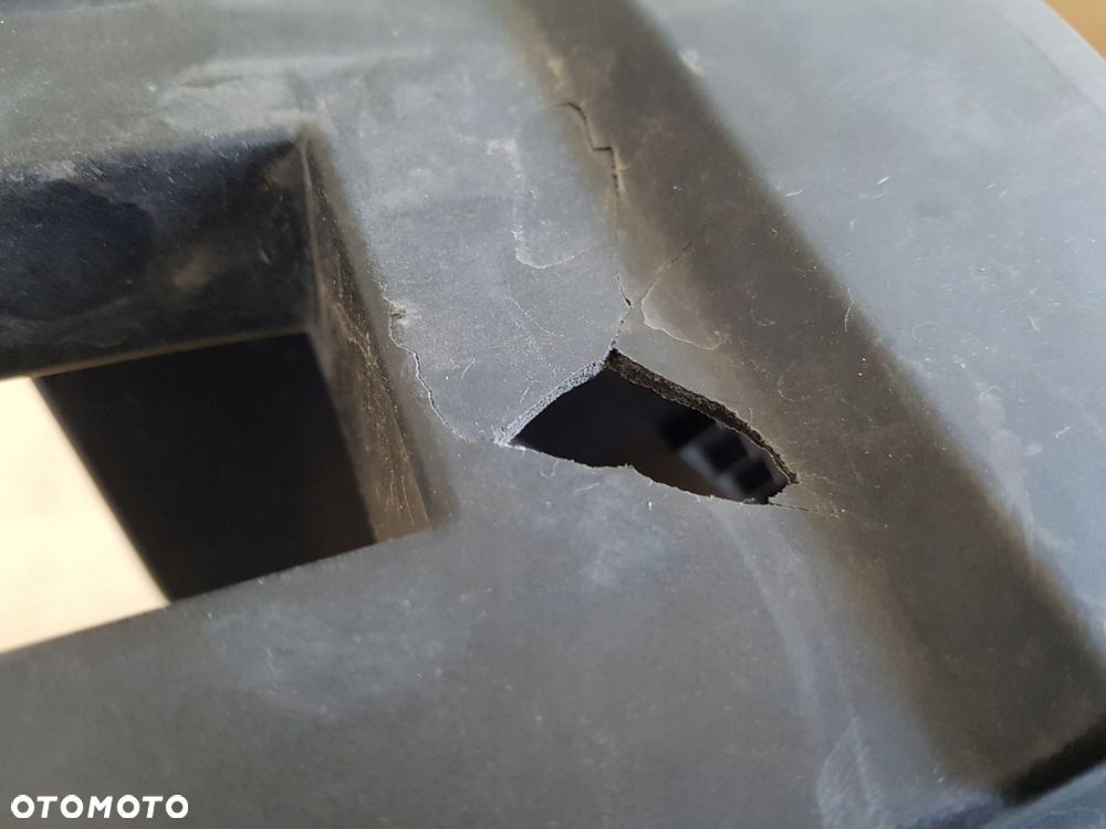 vw t5 obudowa skrzynka bezpieczników 7e0907296a - 4