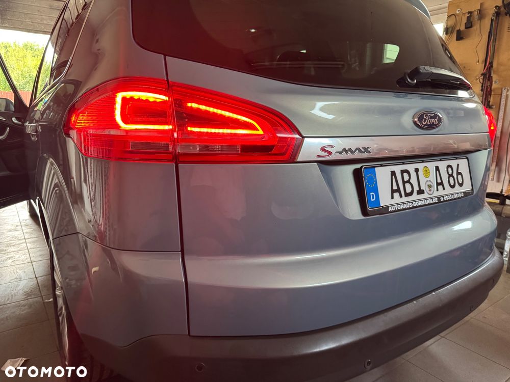 Ford S-Max - 8