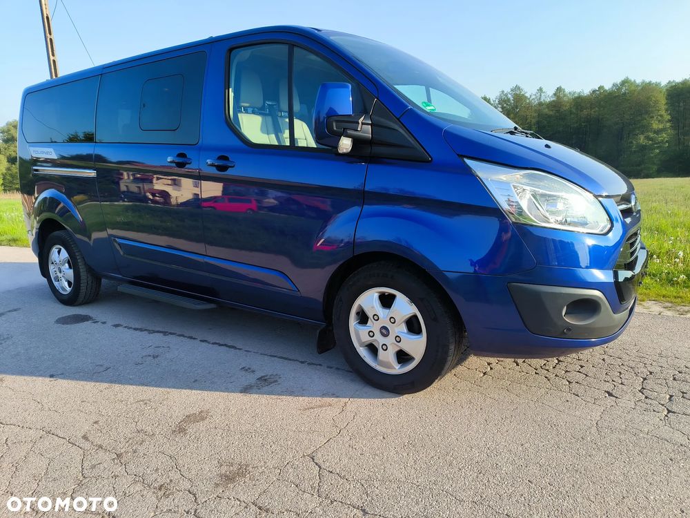 Ford Tourneo Custom 2.0 EcoBlue L2 Shuttle Bus Titanium - 39