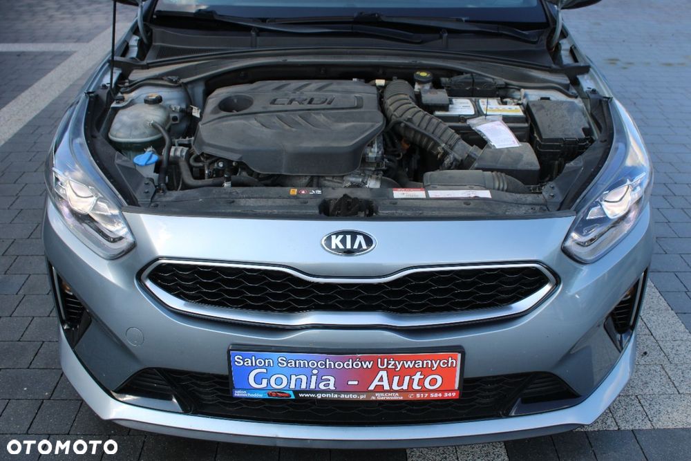 Kia ProCeed - 10