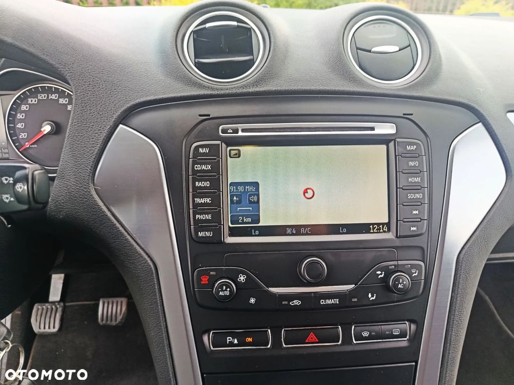 Ford Mondeo 2.0 TDCi Titanium - 32