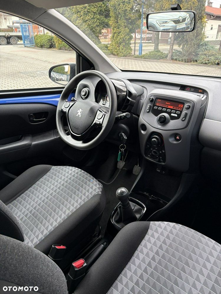 Peugeot 108 - 10