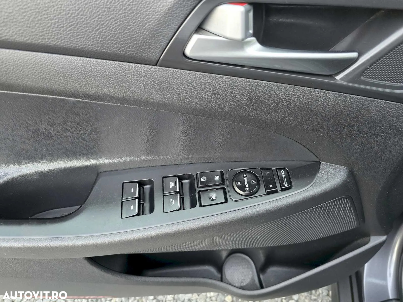 Hyundai Tucson 1.6 T-GDi 4WD 7DCT Premium - 22