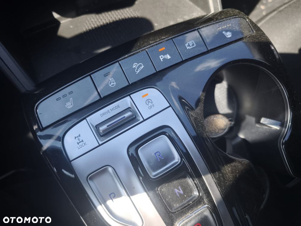 Hyundai Tucson 1.6 T-GDi 48V-Hybrid 4WD DCT Blackline - 24