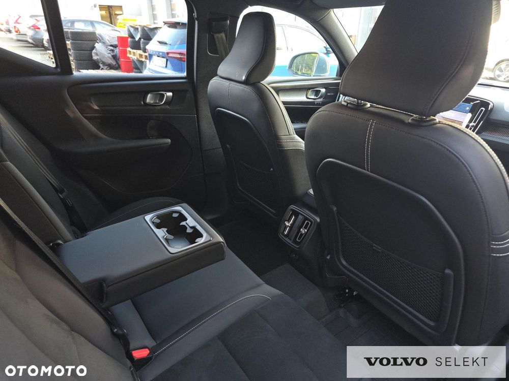 Volvo XC 40 - 21