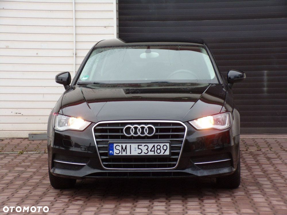 Audi A3 Sportback - 3