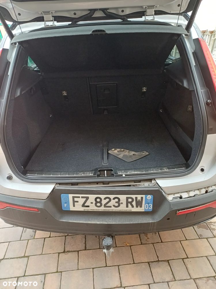 Volvo XC 40 - 13