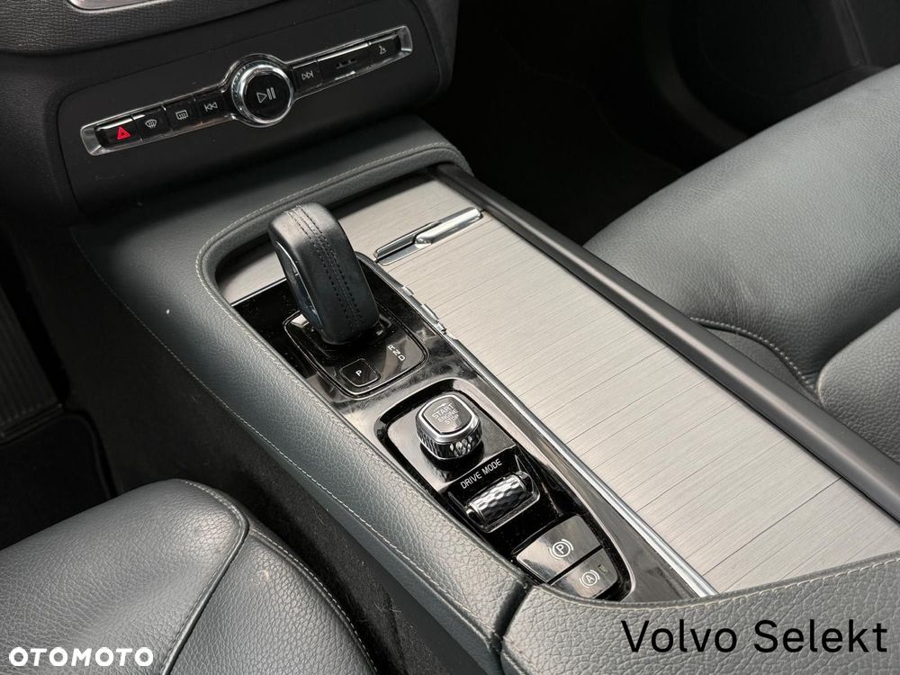 Volvo XC 90 B5 B AWD Inscription 7os - 16