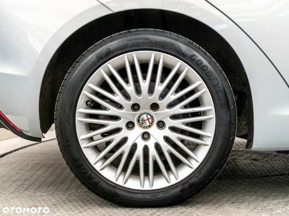 Alfa Romeo Giulietta 1.4 TB MultiAir Exclusive TCT - 12