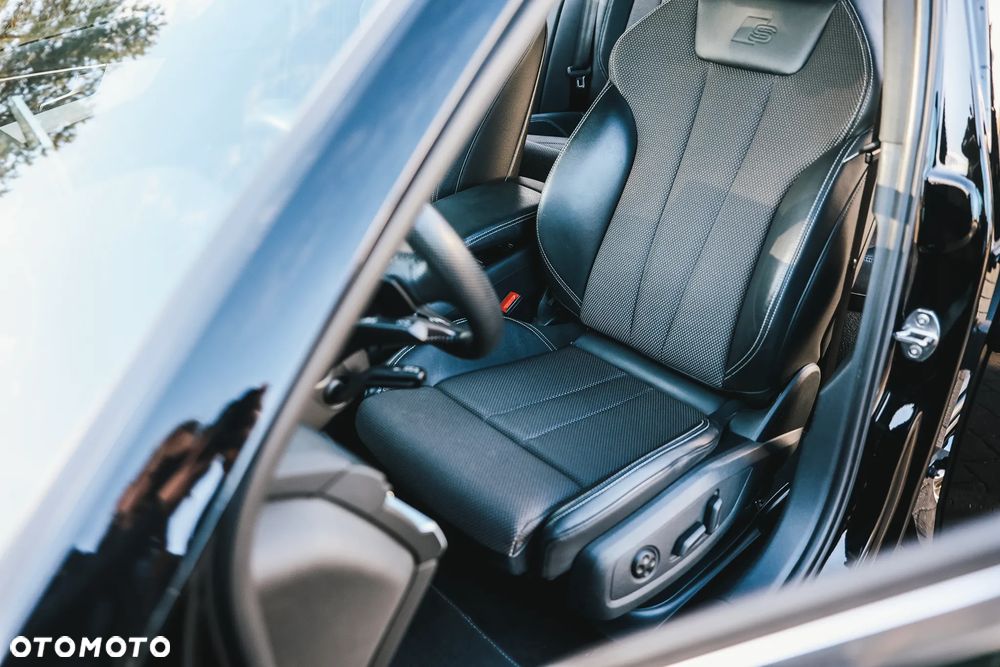 Audi A4 Avant 40 TDI S Line S tronic - 27