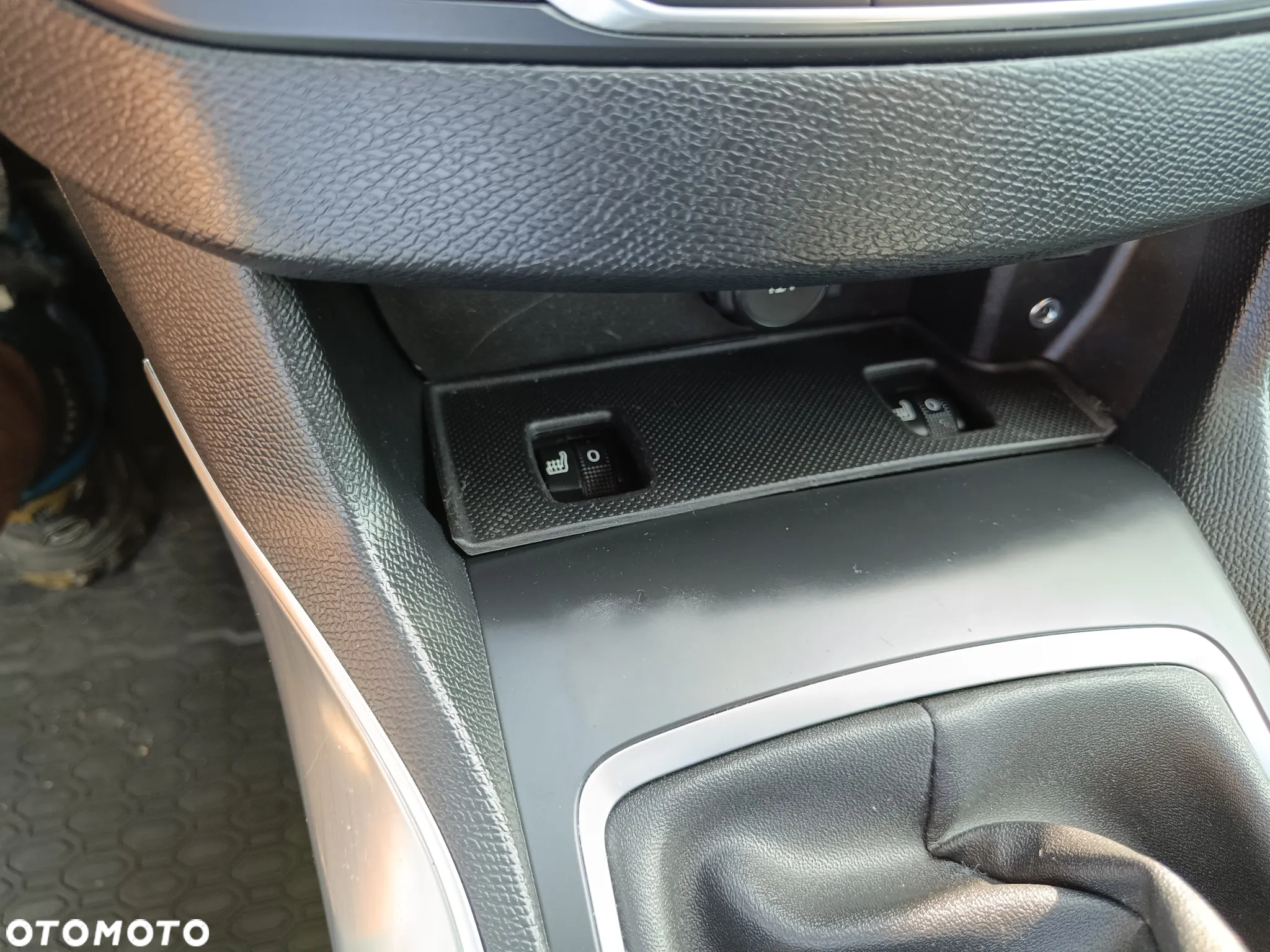 Peugeot 308 SW HDi FAP 150 Allure - 23