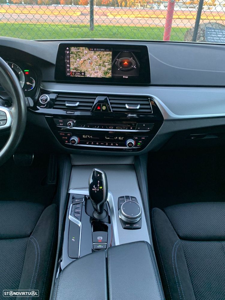 BMW 520 d Pack M Auto - 25