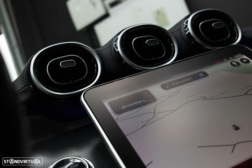 Mercedes-Benz C 300 d AMG Line - 21