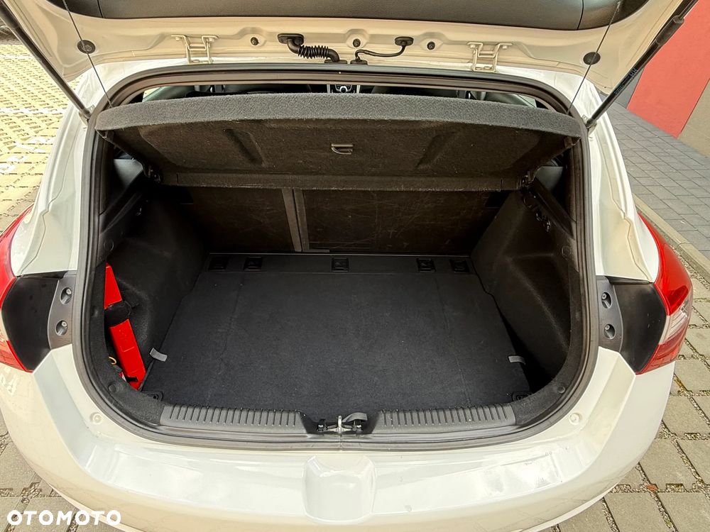 Hyundai i30 1.4 Comfort - 18