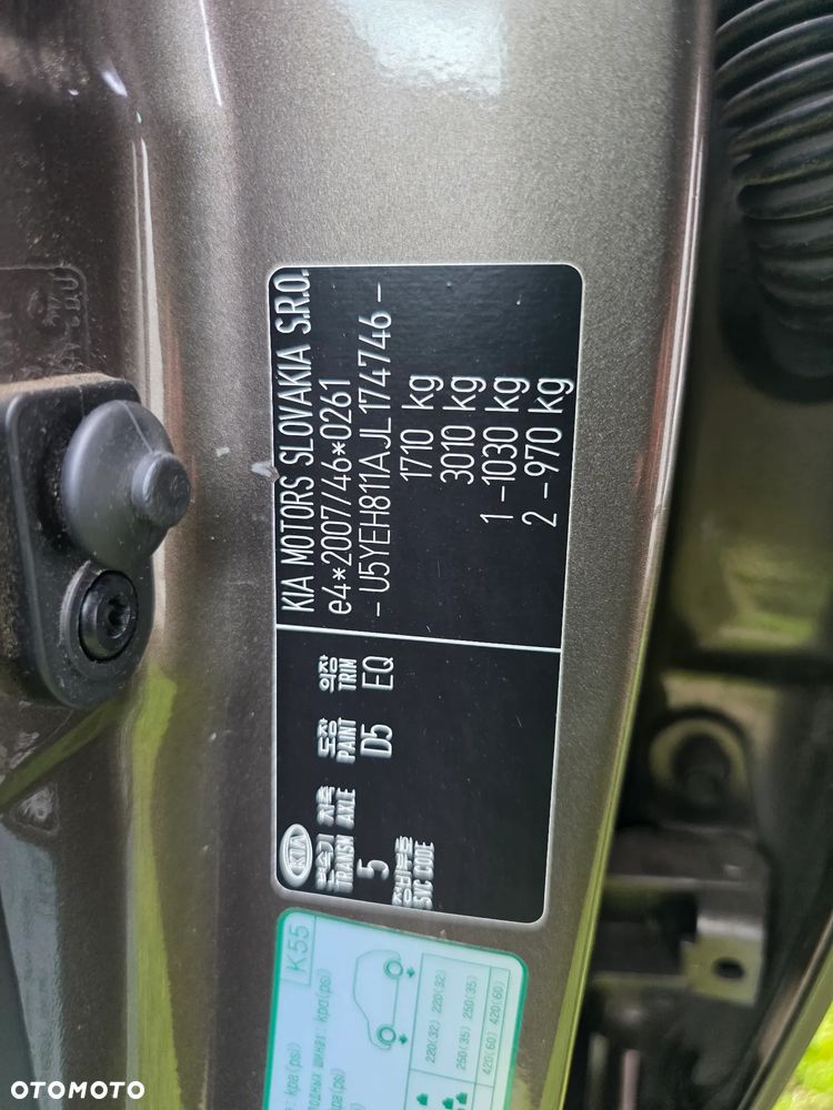 Kia Venga 1.4 Business Line - 24
