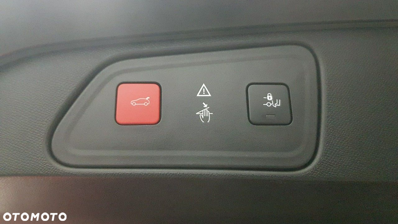 Peugeot 3008 - 23
