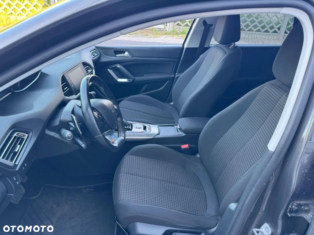 Peugeot 308 1.5 BlueHDi Active Pack S&S EAT8 - 12