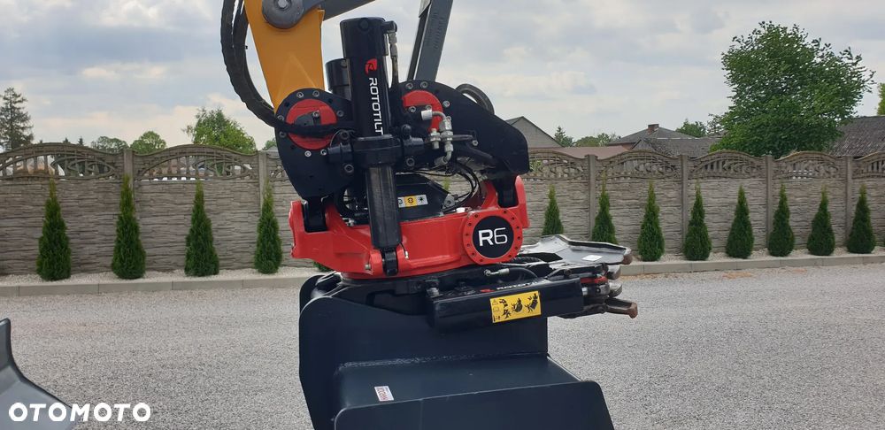 Liebherr 914 COMPACT/ rototilt /szczypce/ GPS 3D Leica/ sprowadzony - 37