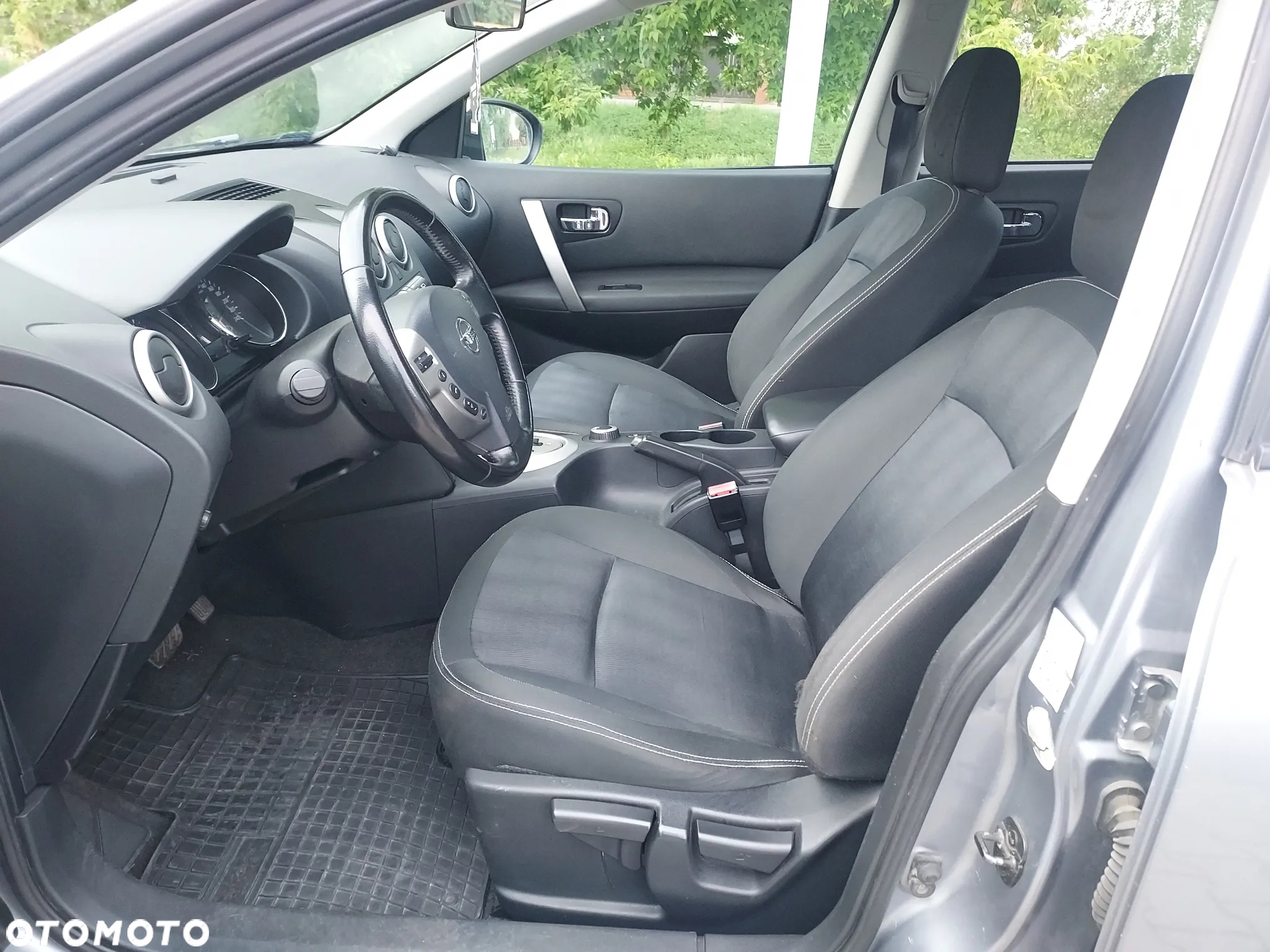 Nissan Qashqai - 12