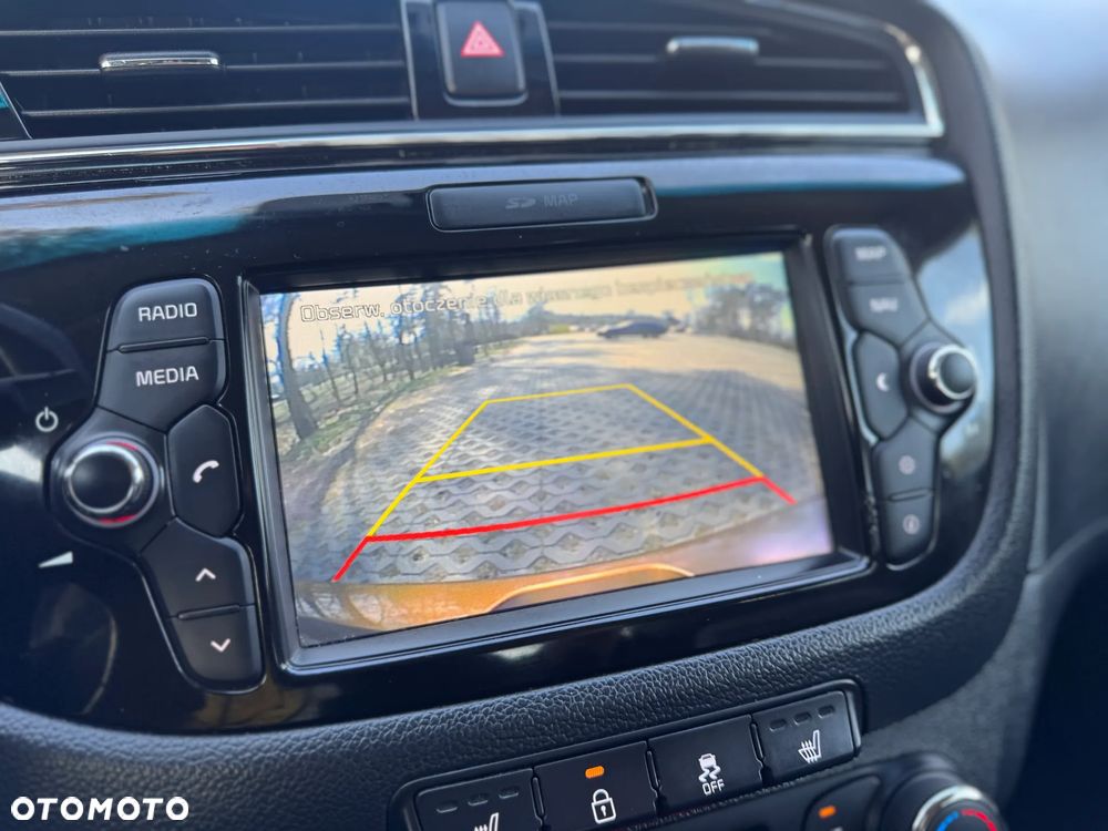 Kia Ceed 1.6 GDI Business Line - 28