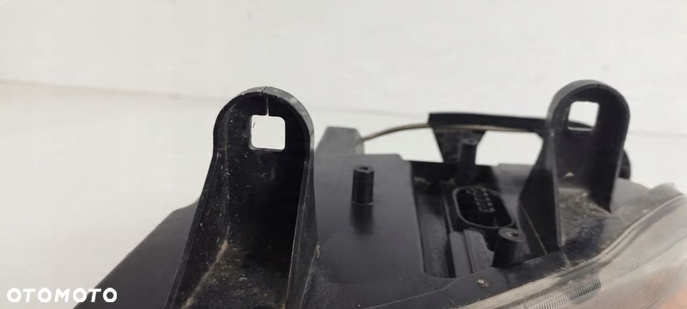 LAMPA PRAWA PRZÓD PRZÓDNIA XENON EU BMW Z4 E85 - 15