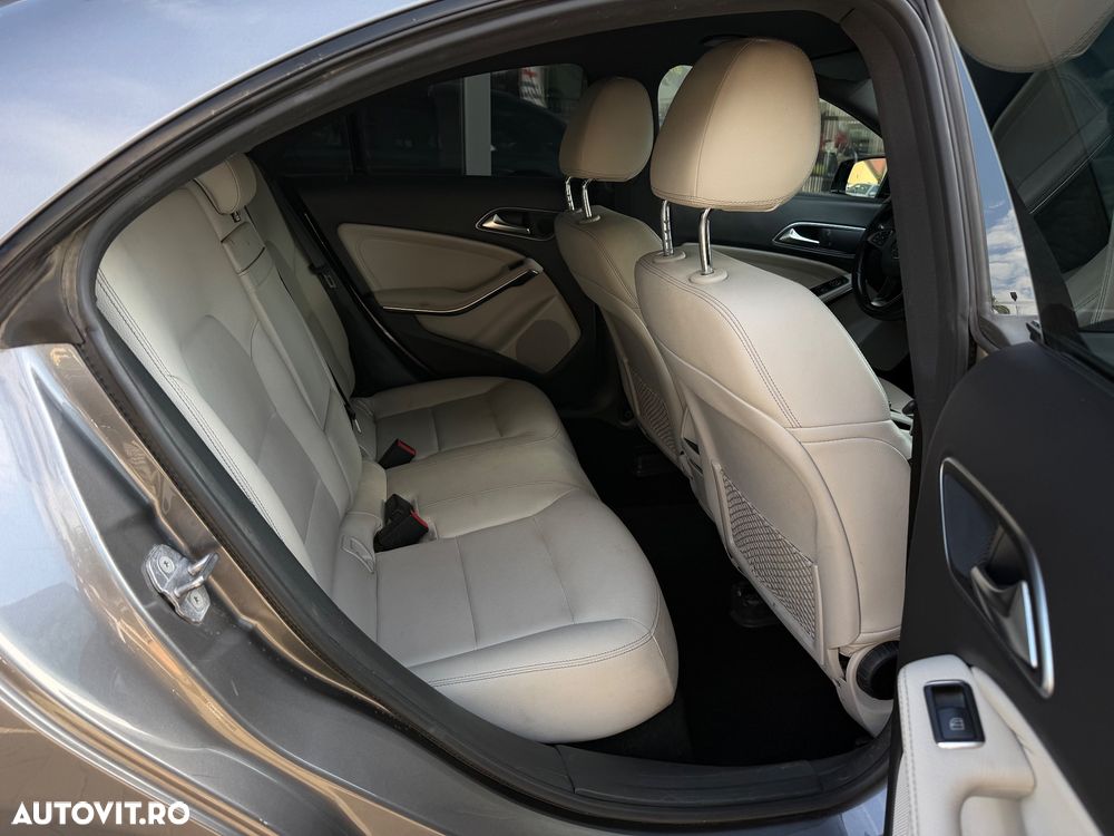 Mercedes-Benz CLA 200 - 14
