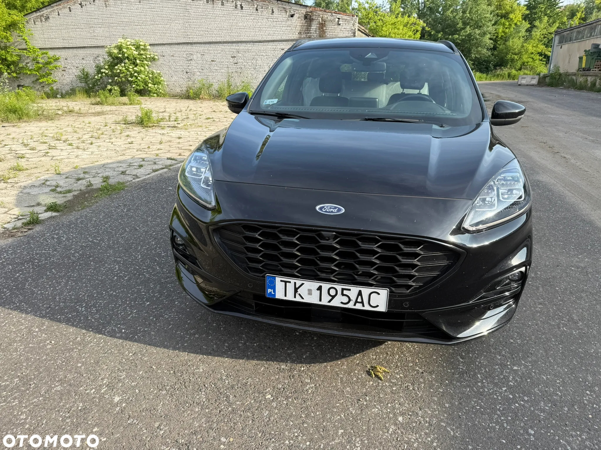 Ford Kuga 1.5 EcoBoost FWD ST-Line X - 2