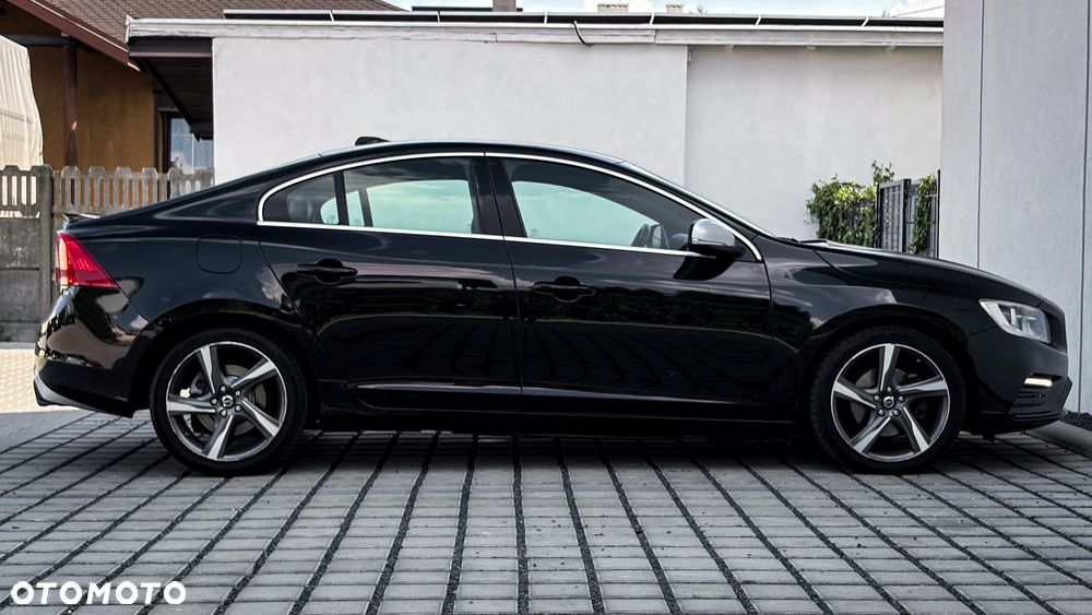 Volvo S60 D4 Geartronic Momentum - 9