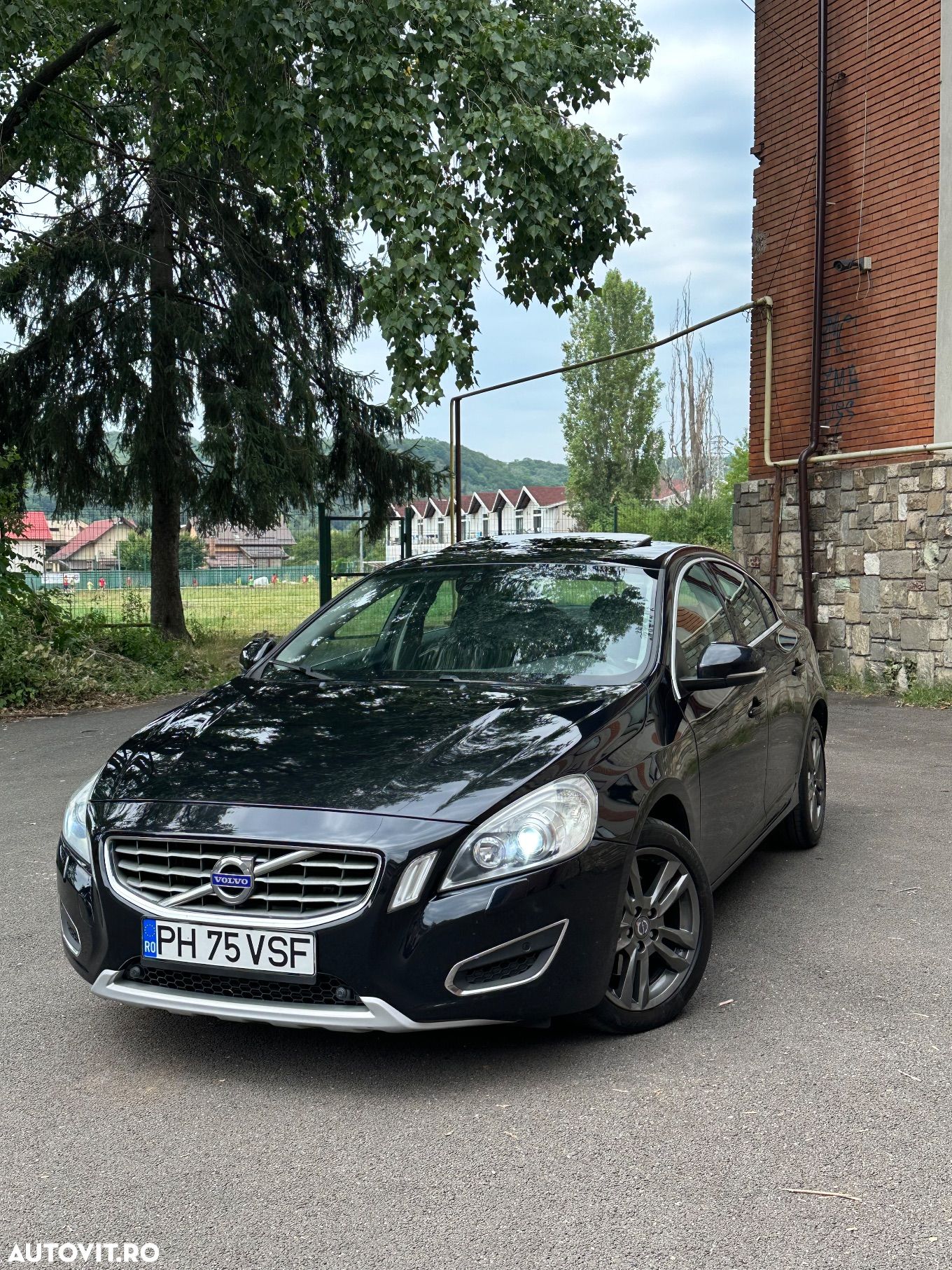 Volvo S60 D4 Geartronic Kinetic - 1