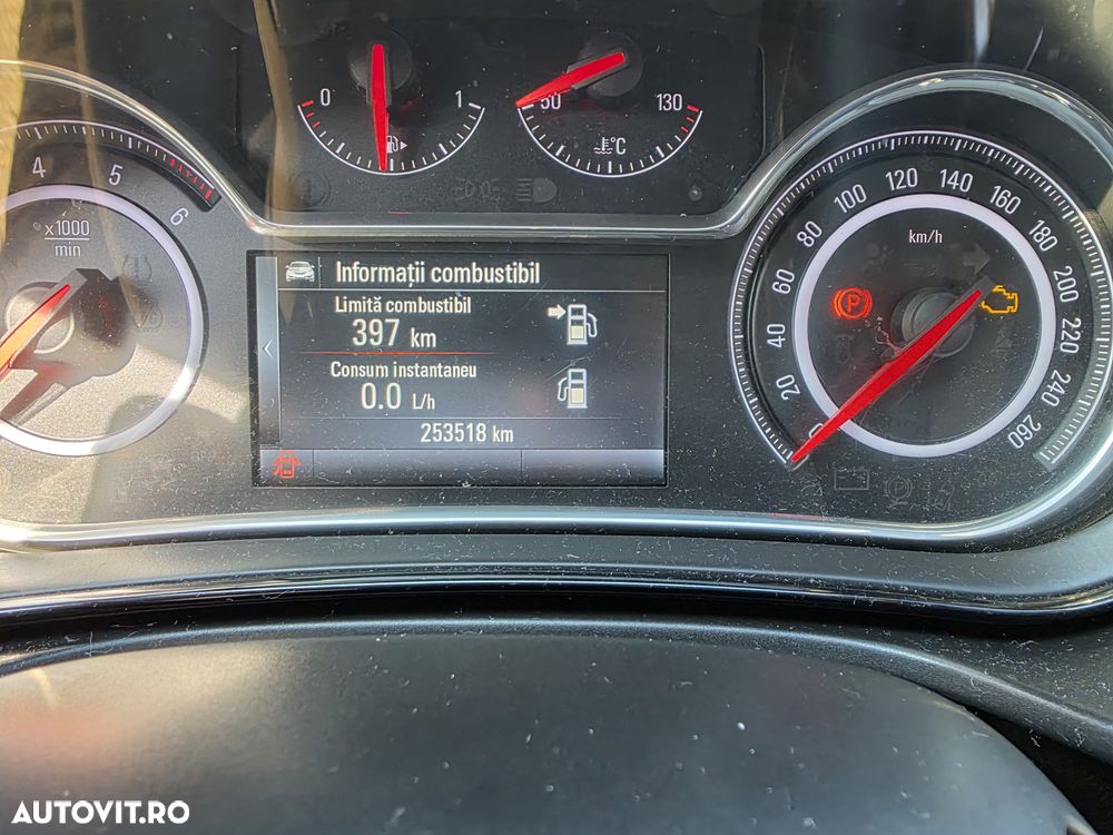 Opel Insignia 2.0 CDTI ECOTEC Start/Stop 4X4 - 13