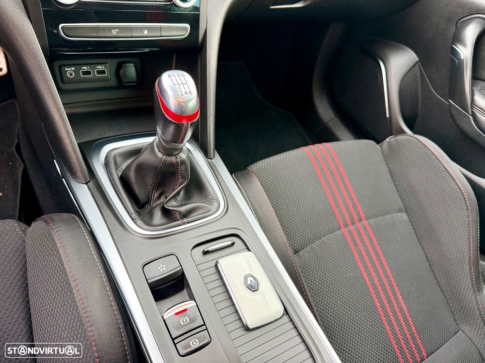 Renault Mégane Sport Tourer 1.5 Blue dCi R.S. Line - 13